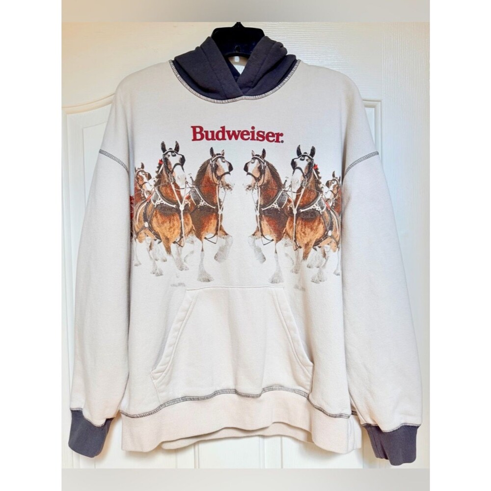 Budweiser Clydesdales Oversized Hoodie XS Ivory Gray Graphic Pullover Unisex
